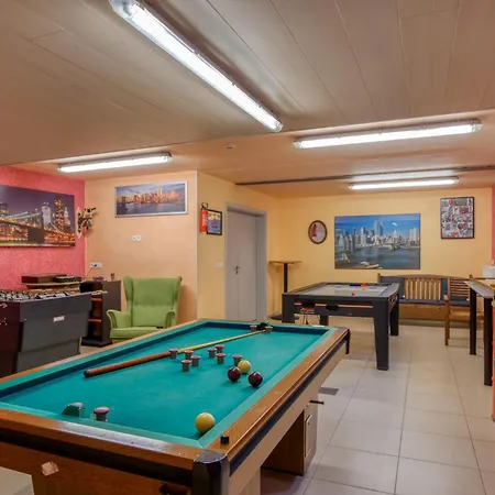 La Chauve-souris Apartment *